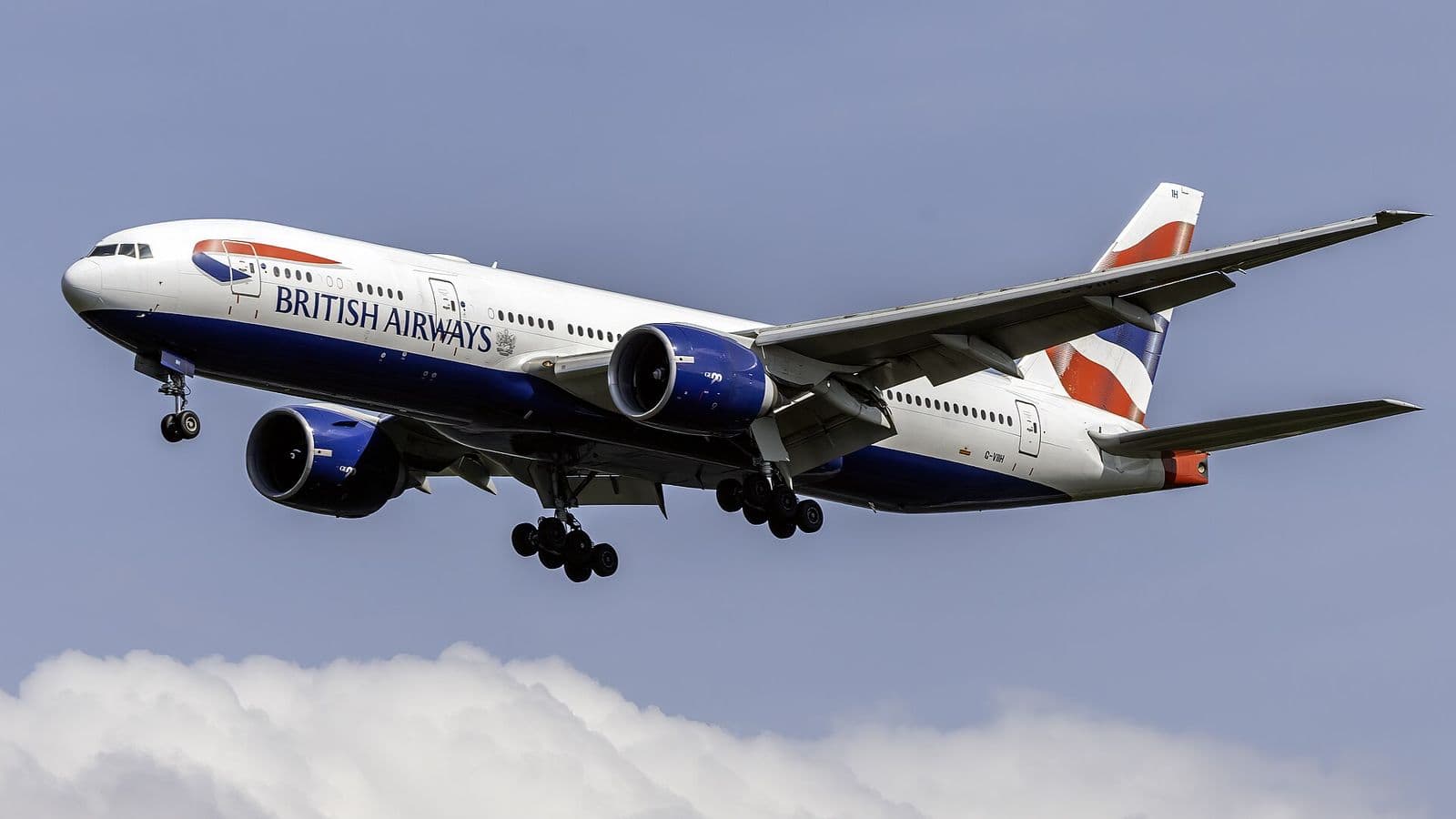 Boeing 777 de British Airways en approche