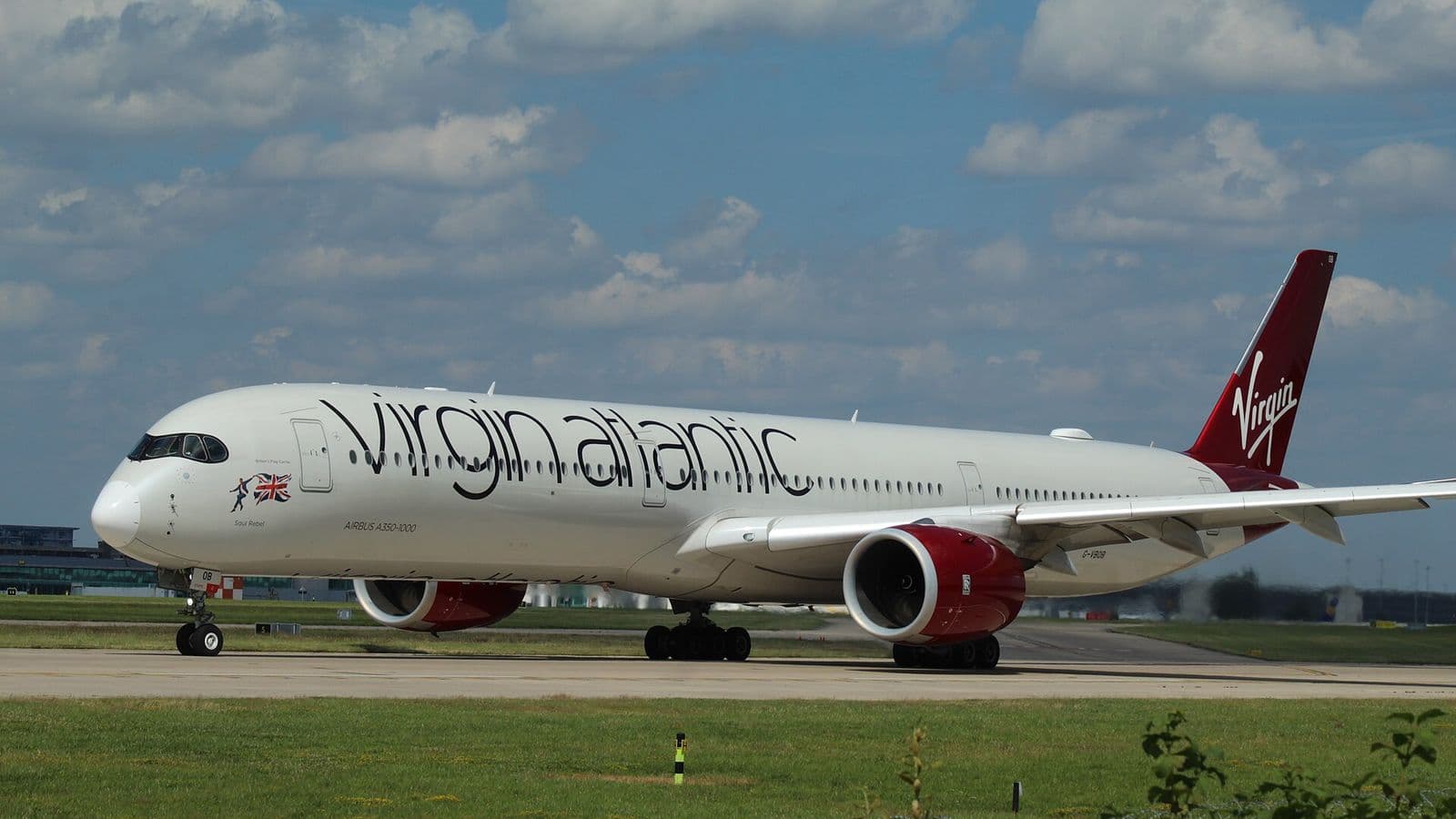 Virgin Atlantic Airbus A350 taxiing